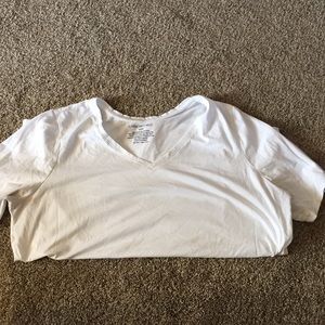 Lane Bryant short sleeve v neck t shirt 22/24
